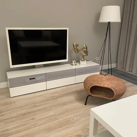 Apartment Plater 10 Center Free Parking *